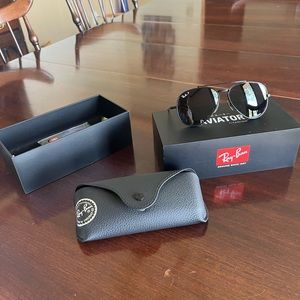 Ray Ban titanium aviator II’s